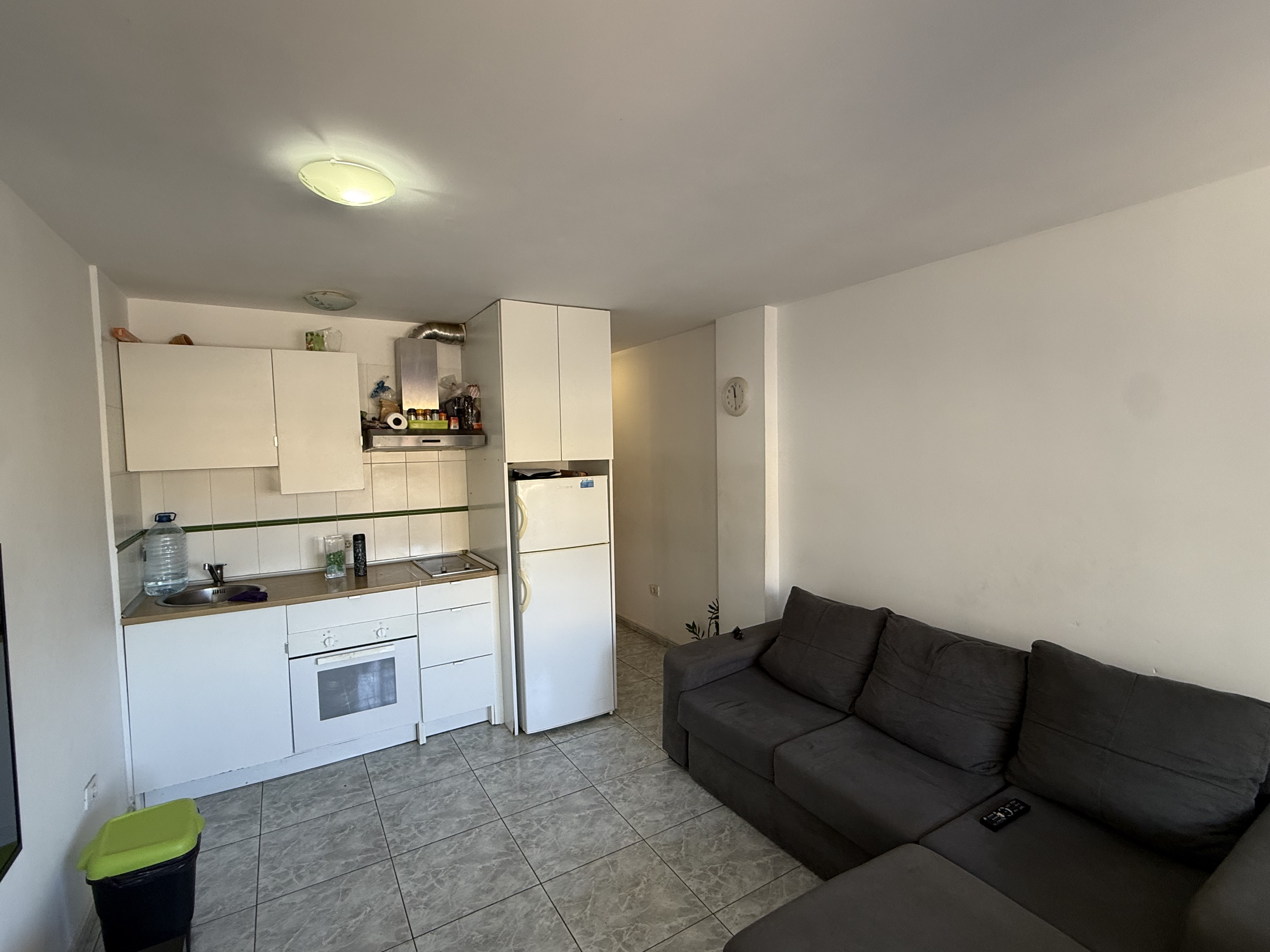 Se vende piso rentado en Playa San Juan, Guía de Isora