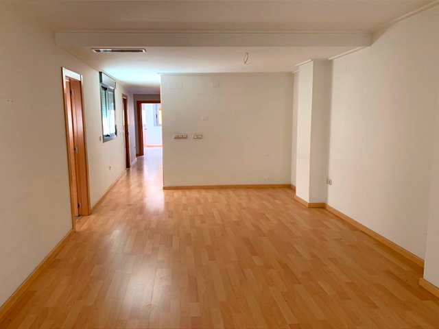 VIVIENDA ALQUILADA CON 133 M2