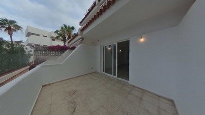 Se vende piso rentado en el centro de las Américas.
