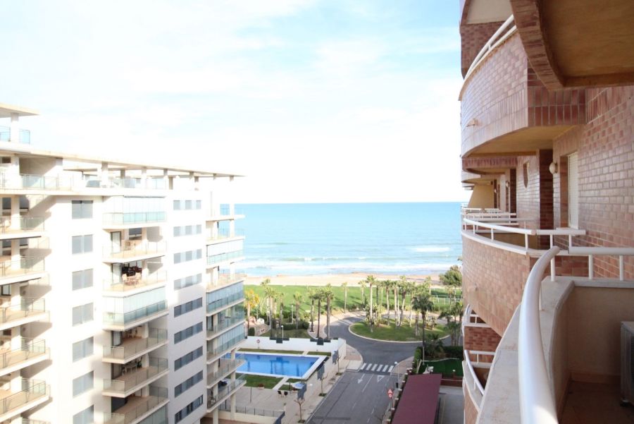 APARTAMENTO EN OROPESA DEL MAR