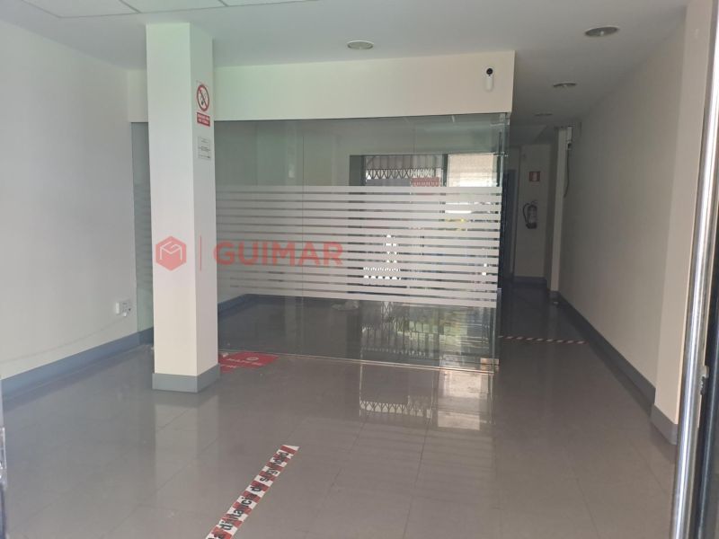 Local en L´Hospitalet de Llobregat, Barcelona