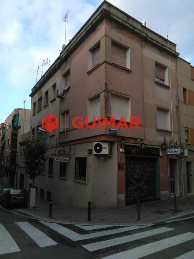 Piso en Cornellà de Llobregat, Barcelona