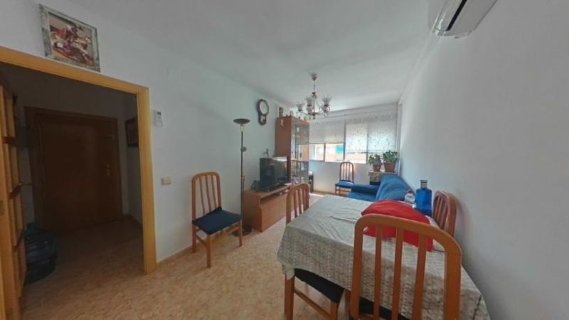 Piso en Cornellà de Llobregat, Barcelona
